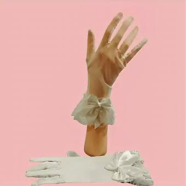 Gants courts à nœud