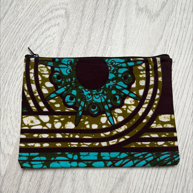 Zip purse: earthy