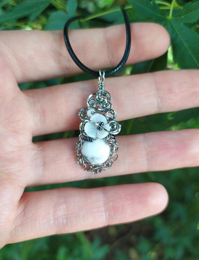 Pendentif 'Moki'' ~ la simplicité d'un instant