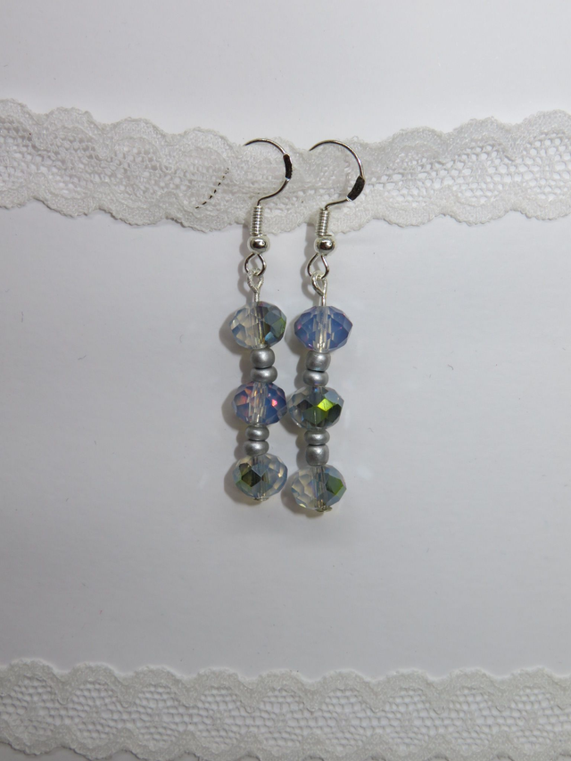 Boucle d'oreille pendante en perle de cristal Tchèque