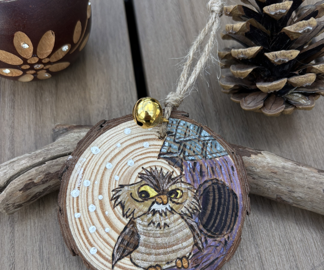 Boule de Noël Hibou mécontent 