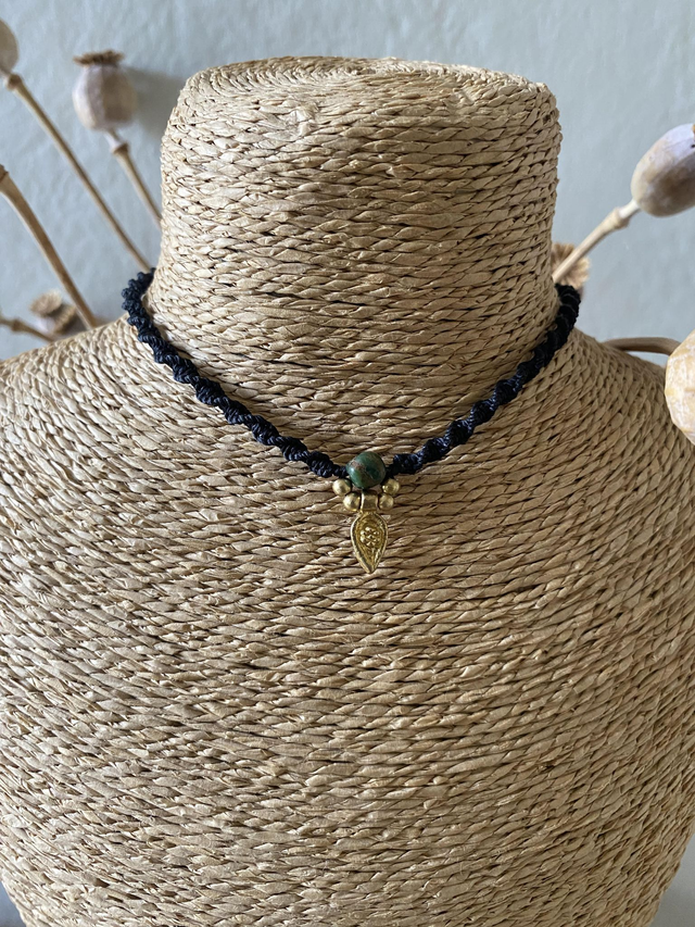 Collier UNA - JADE - Charm indien