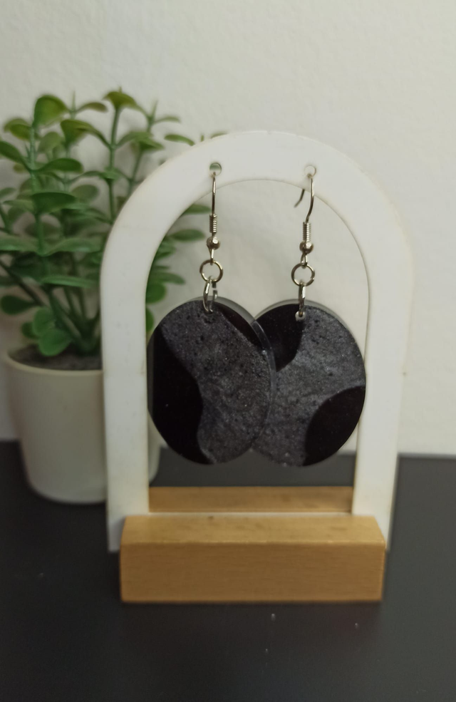 Boucle d&#039;oreille L (N07)