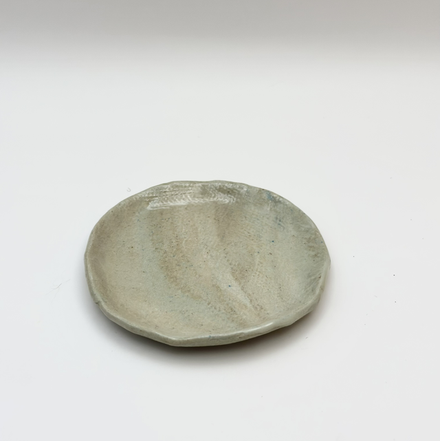 Assiette à Bijoux terre mêlée fait main, bleu ciel & maron