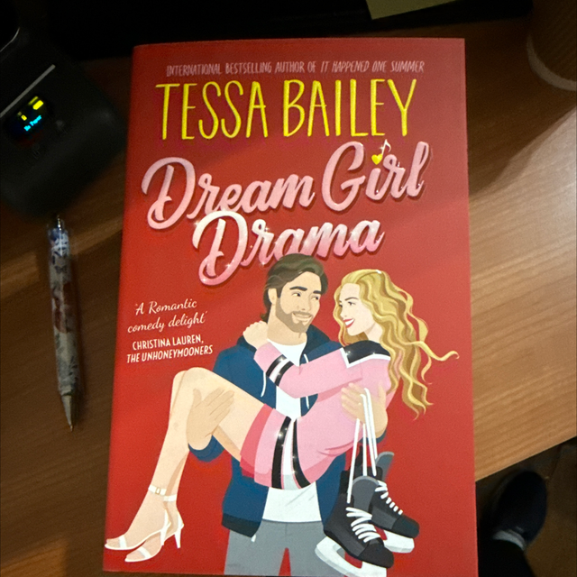 Dream Girl Drama Painted Edge