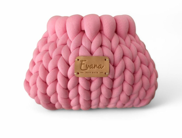 Valentina - petite bourse - logo en cuir