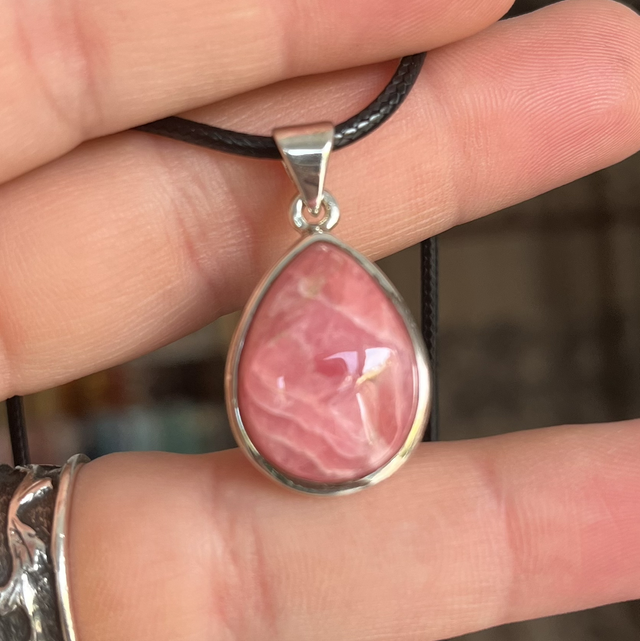 Pendentif en argent et Rhodochrosite sublime