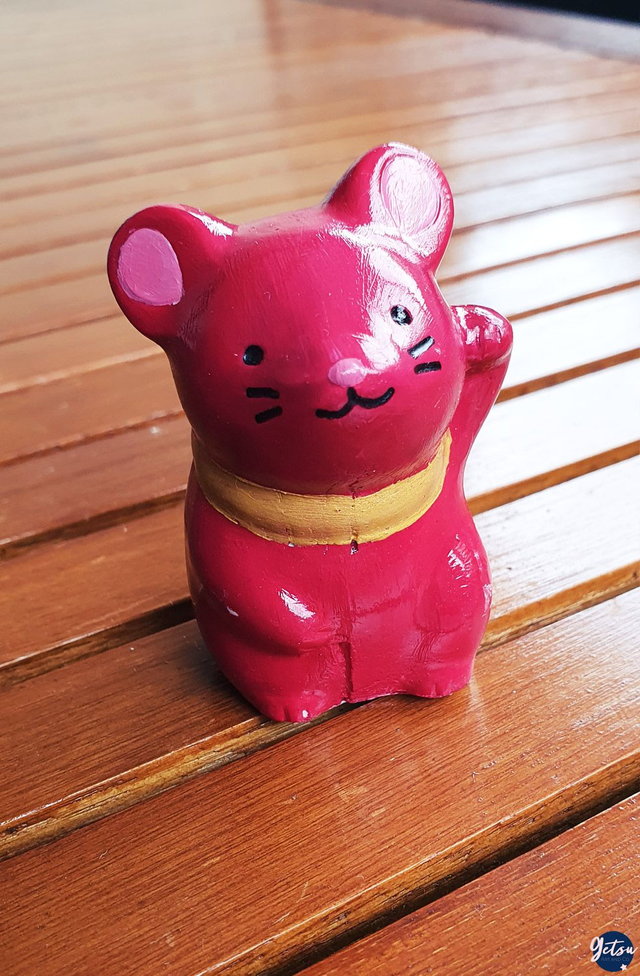 Statuette souris peinte rose