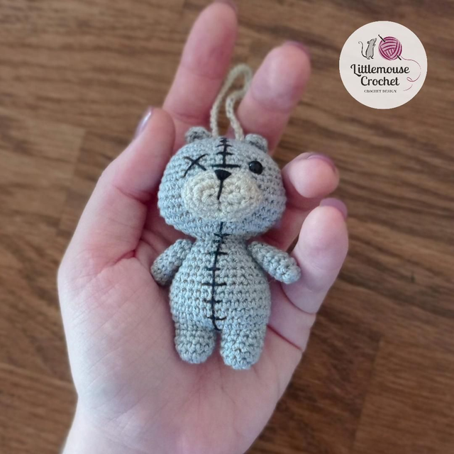 Nounours grunge suspension