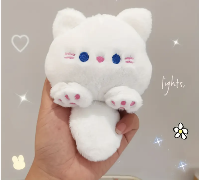 Adorable jouet en peluche chat  