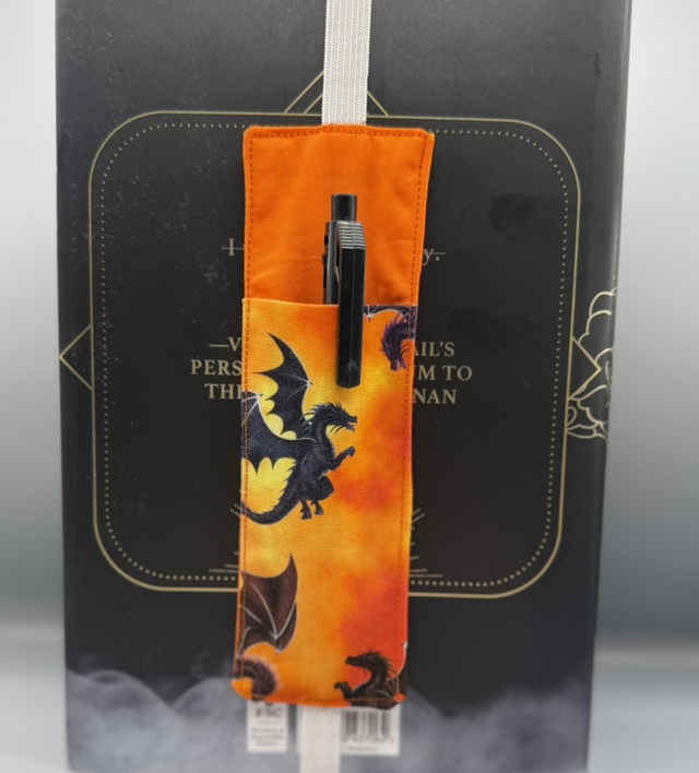 Dragon pen holder