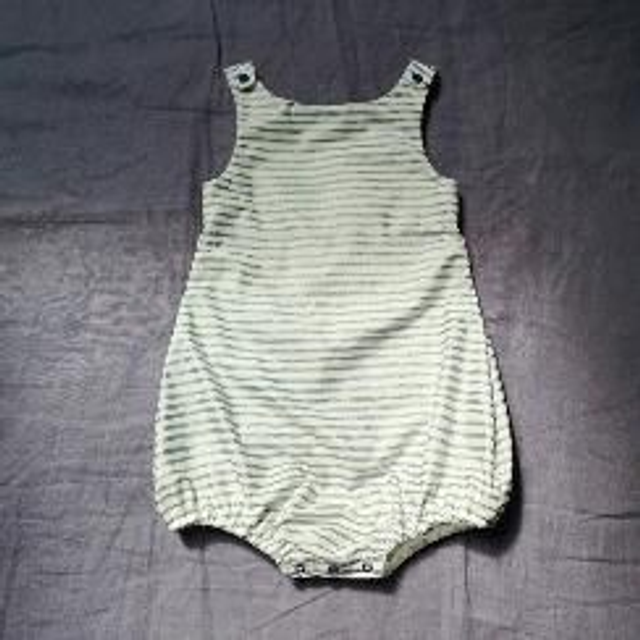 Barboteuse taille 24 mois