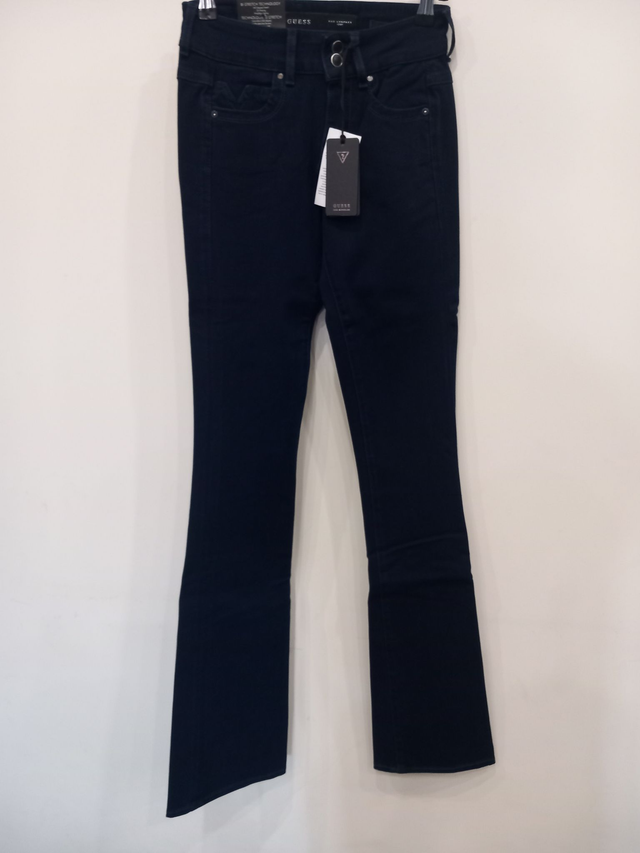 Jean Guess femme ref: W63A16D27H1 - DKKA Taille 25