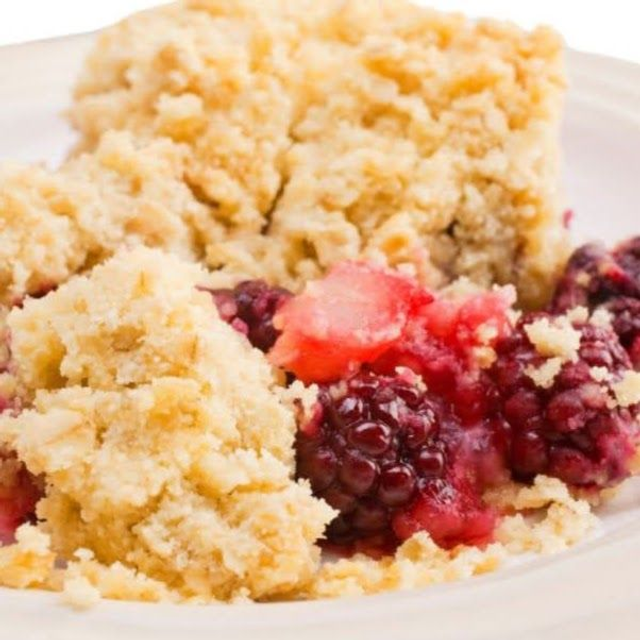 Seasonal Fruit Crumble 