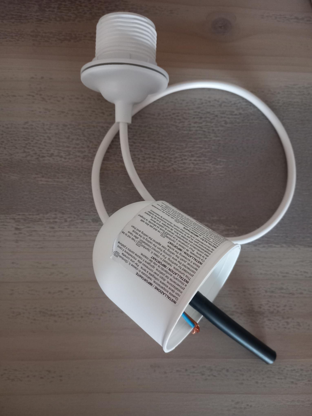 Cordon électrique plastique blanc pour suspension