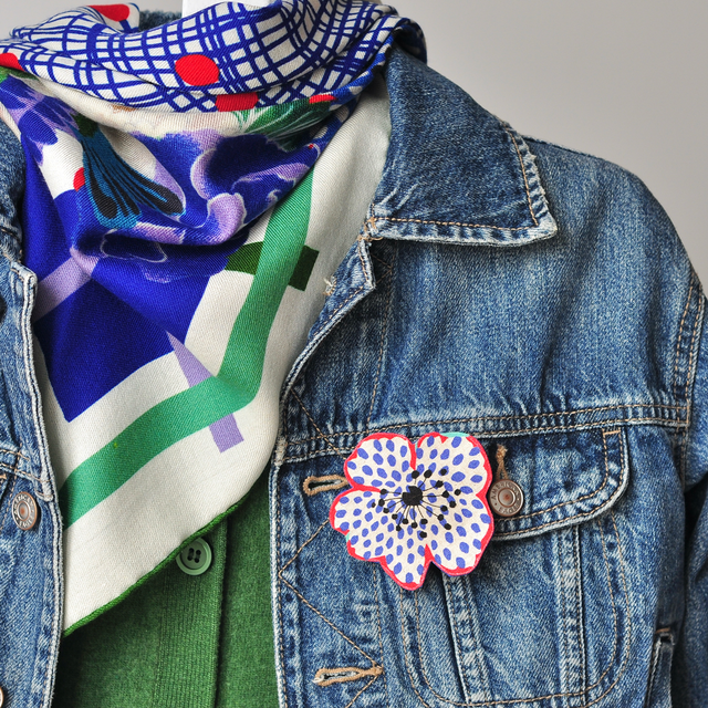 Broche Fleur DOTTY Blanc-Bleu