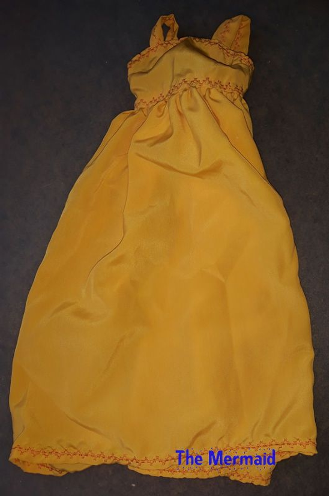 Doll-outfits: 1/3 - Yellow Nighty