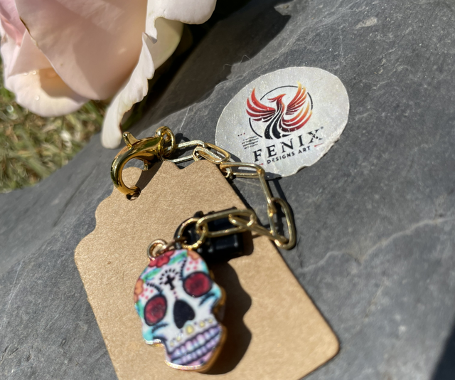 Anti dust plug for IPhone type C (on the chain)