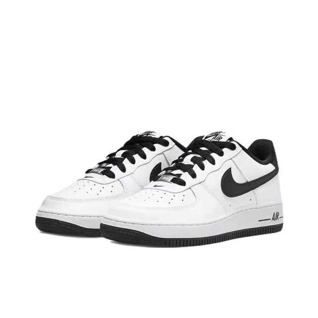 Nike Air Force 1 (Vendu sans la boîte )