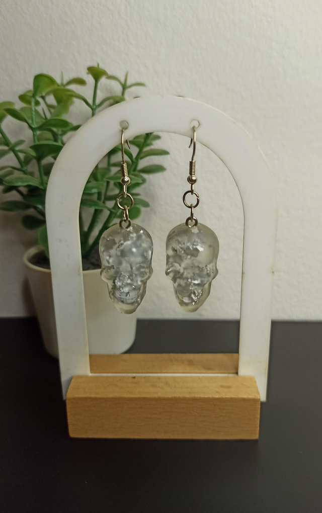 Boucle d&#039;oreille tête de mort (402)