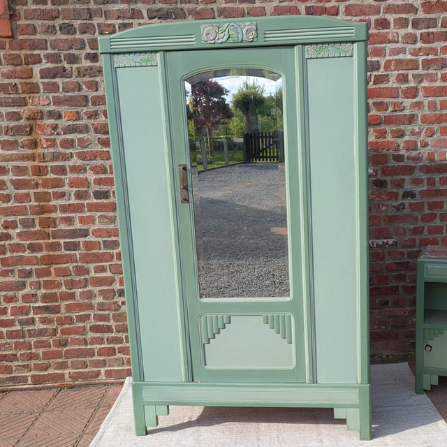 Armoire art déco verte
