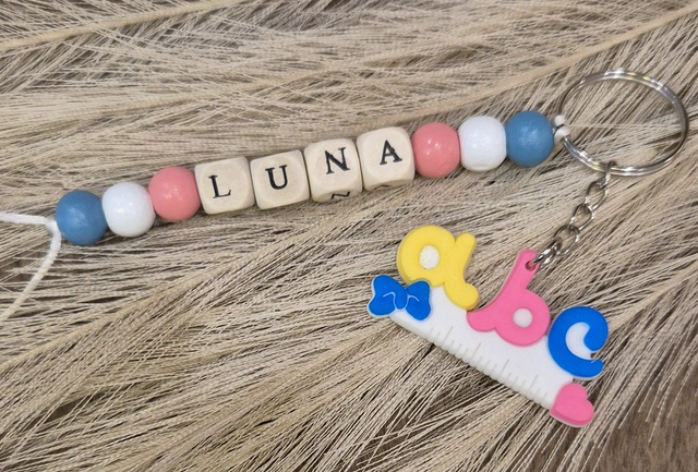 Porte-clé &quot;thème écolier&quot;