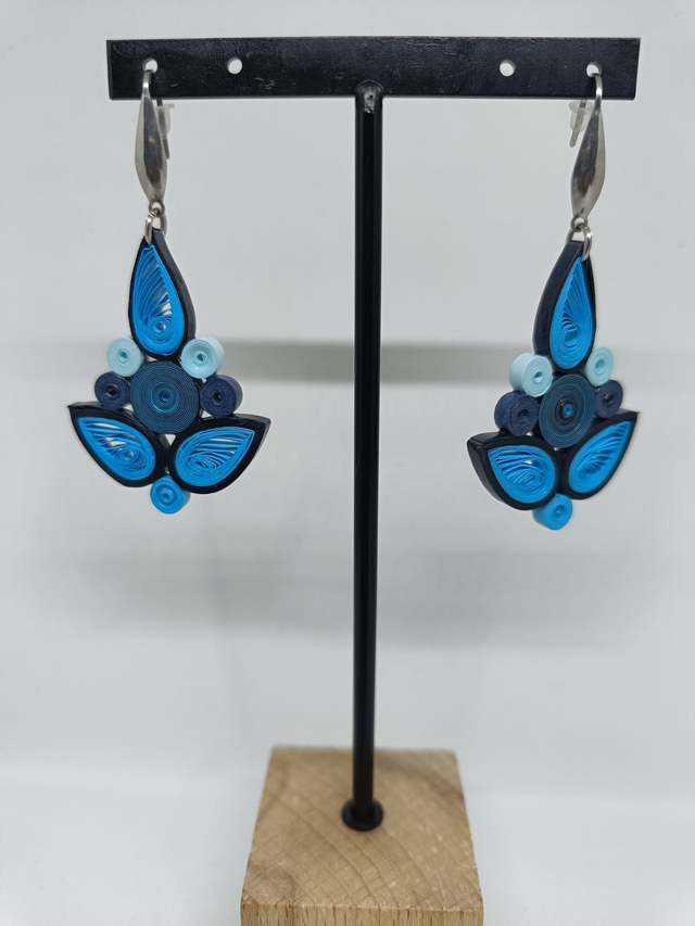 Boucles d&#039;oreilles &quot;Tiiga&quot; bleu