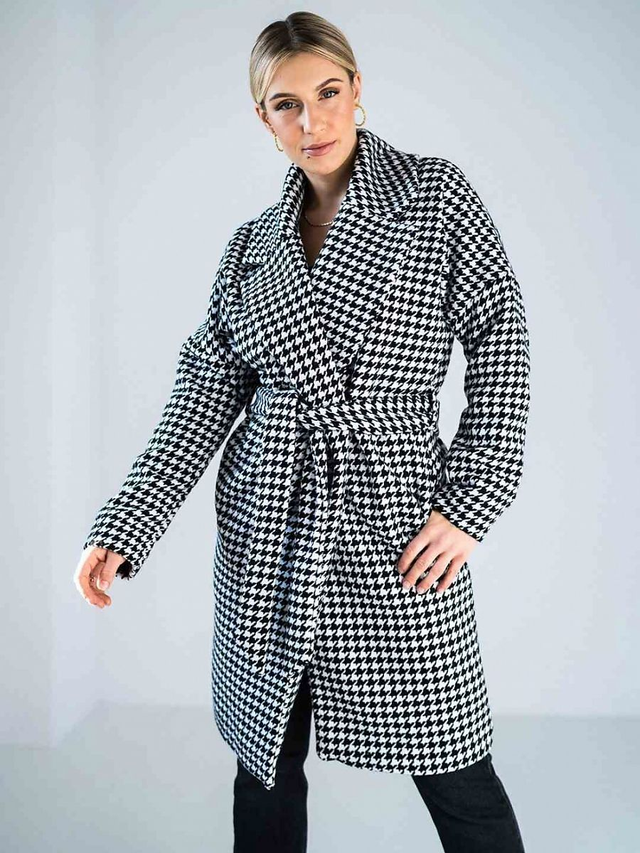 Cappotto model 174070 Figl