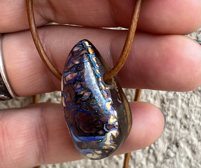 Pendentif en Opale Boulder