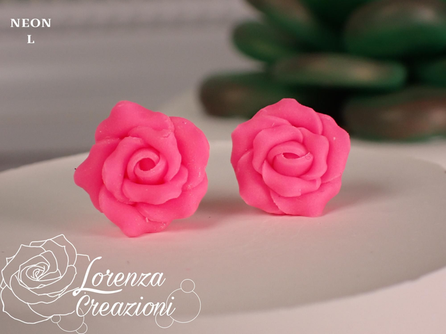 Orecchini a lobo rose rosa fuxia neon
