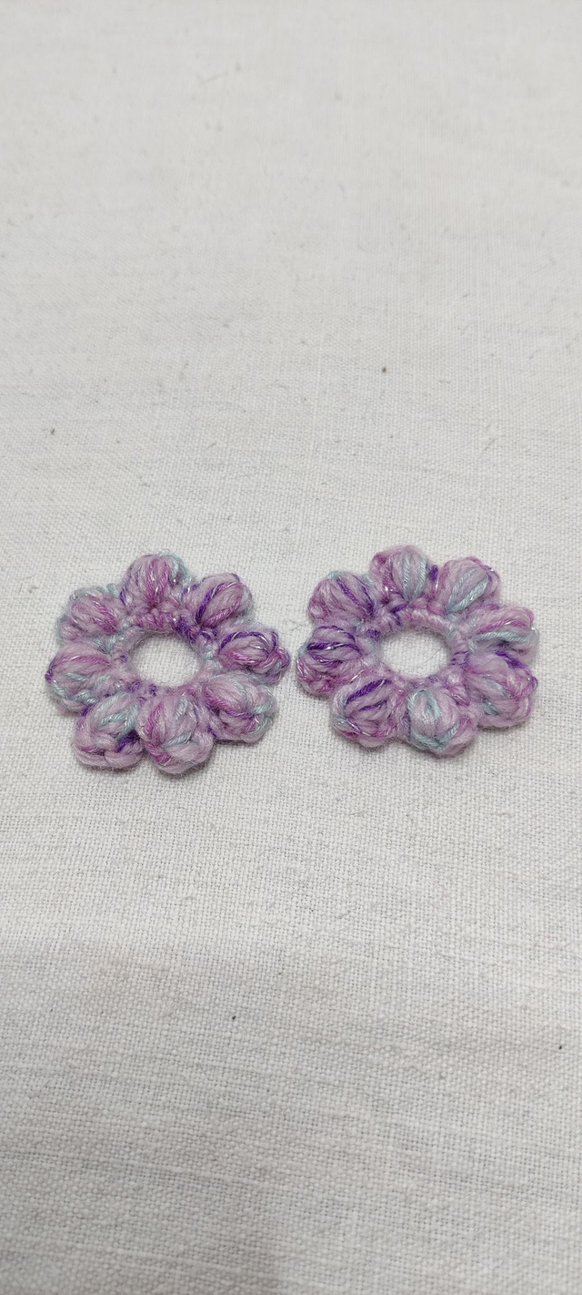 Duo Fleurs Pampilles Pomponettes Mauves Arc En Ciel