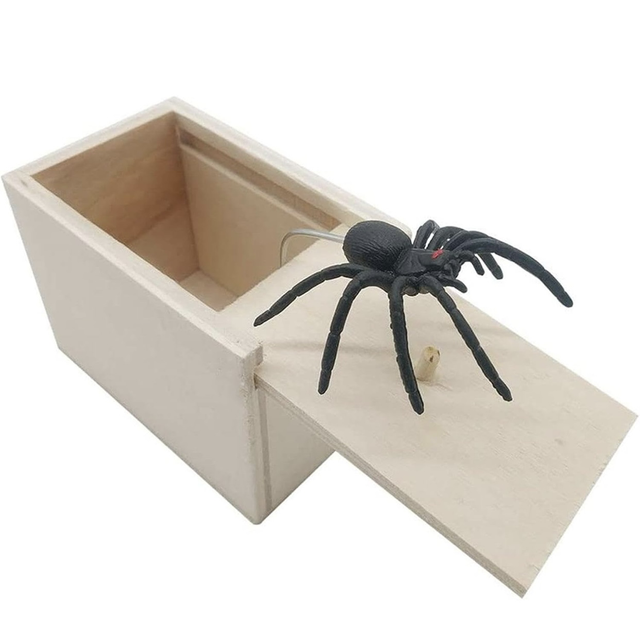 Caja araña sorpresa Spider scare box