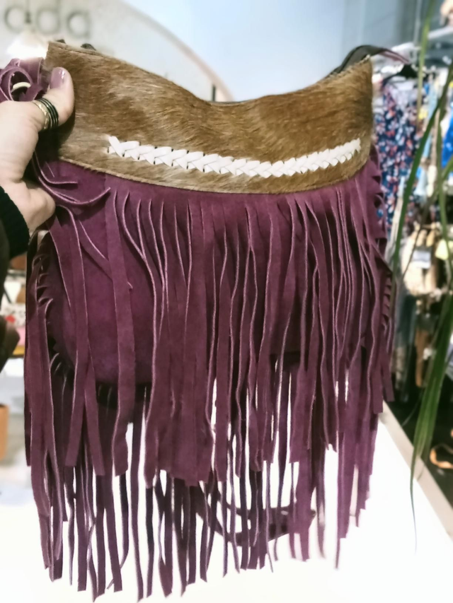 Mala de franjas em pele 
