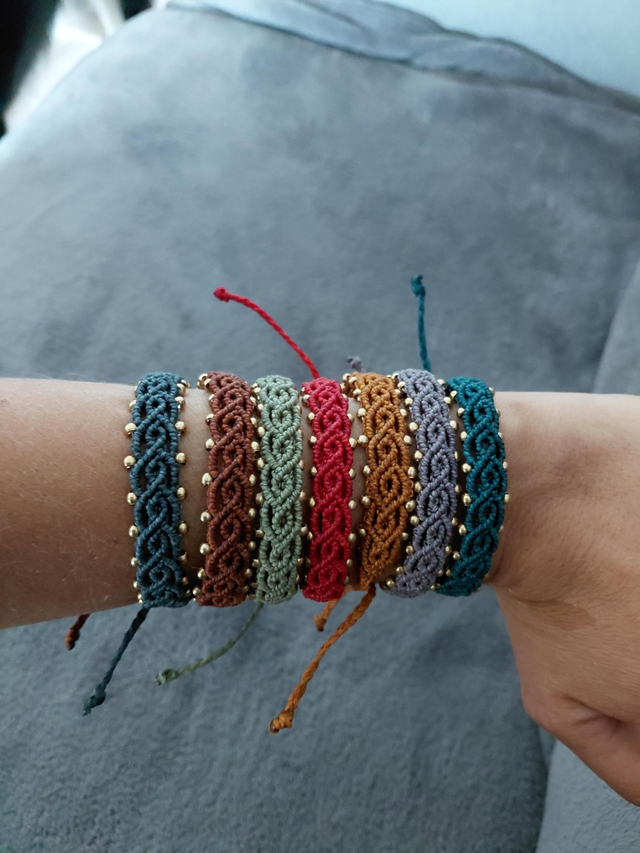 Bracelet en macramé