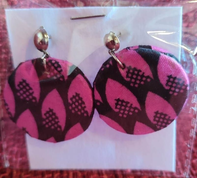 Boucles d'oreilles fait main en Wax