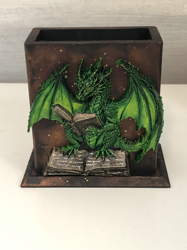 Pot Dragon Scribe