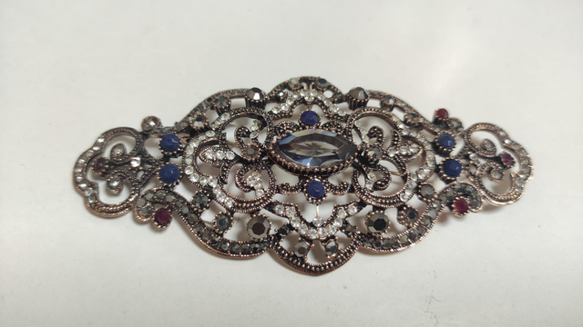 Broche baroque 