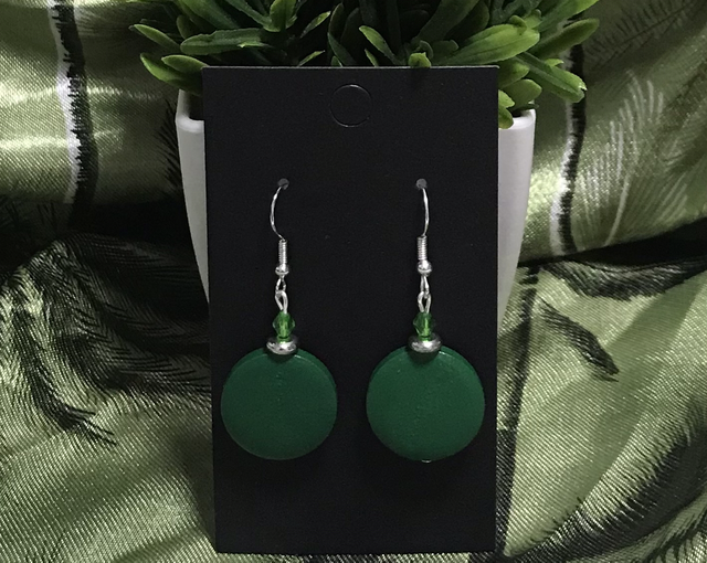 Green Dangling Earrings- GDE60