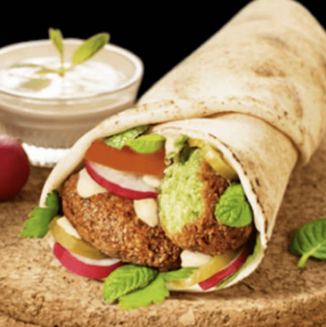 Falafel wrap classic     فلافل كلاسيك لفه 