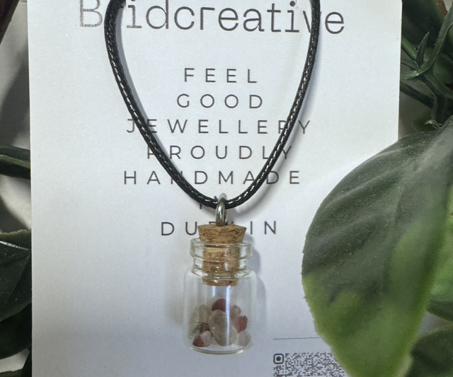 Mini magic jar chain