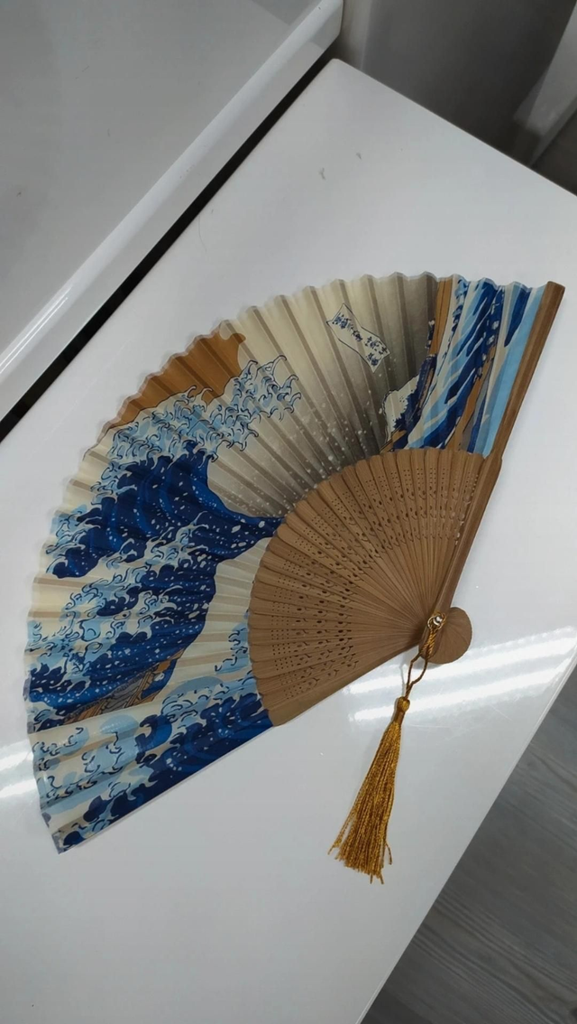 Ventaglio l&#039;onda di Hokusai in legno