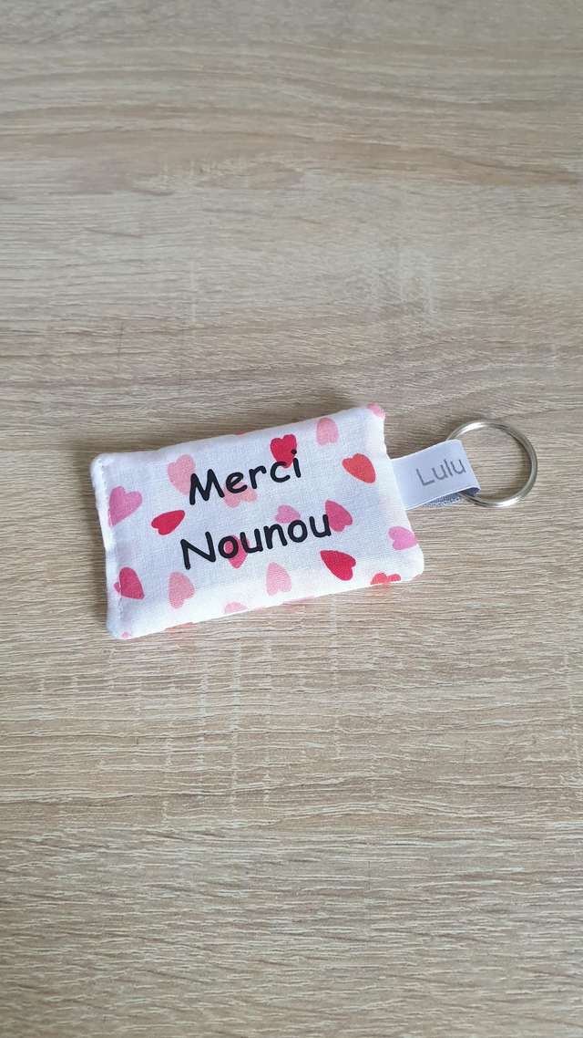 Porte clés Merci Nounou (cœurs 💕)