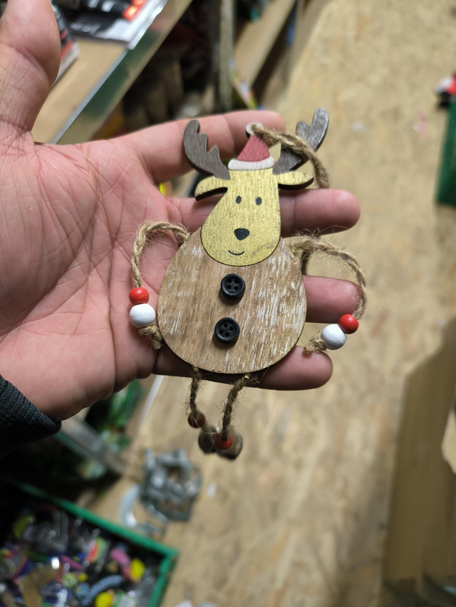 RENNE BOIS A SUSPENDRE 