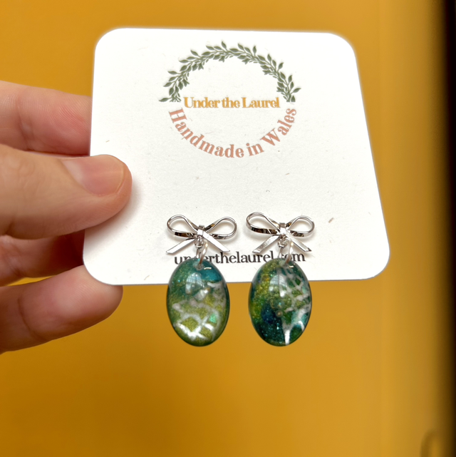 Spiderweb and Bow Stud Earrings 