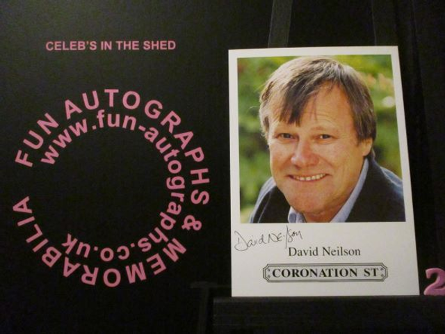 David Neilson (Roy Cropper) Original Coronation Street Pre-Print Cast Card (2)