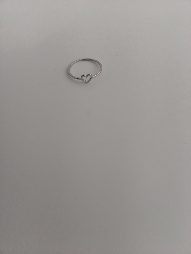 Zilverkleurig hartje ring