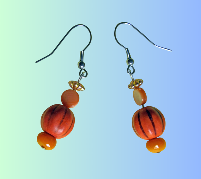 A Boucles d'Oreille Citrouille