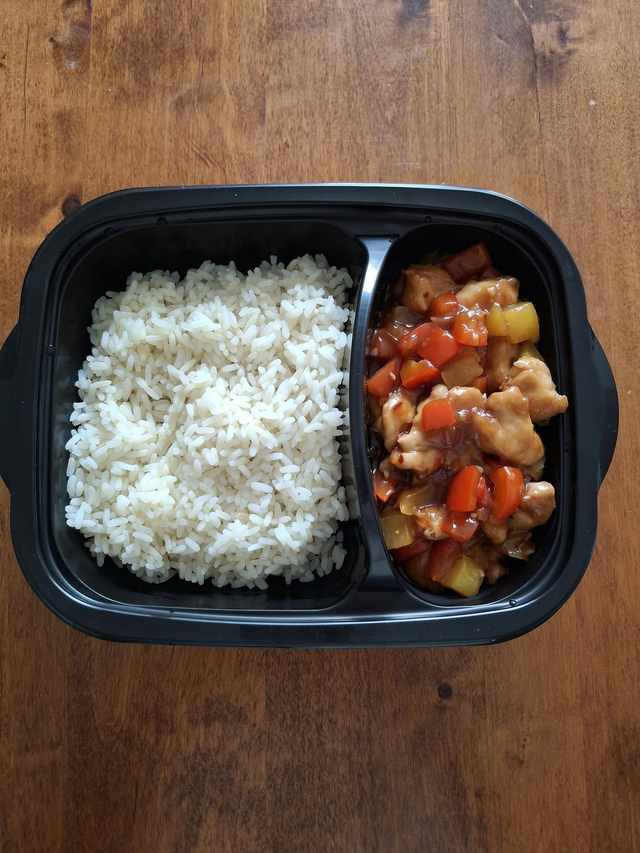 Poulet sweet and Sour mit Reis