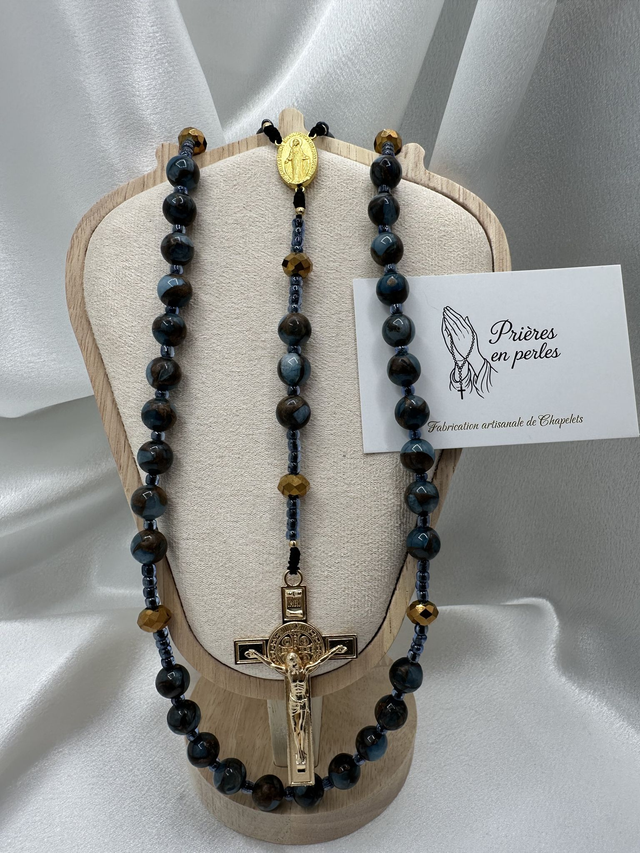 Chapelet artisanal en pierre cloisonnée bleu lac – Perles 10 mm &amp; croix dorée