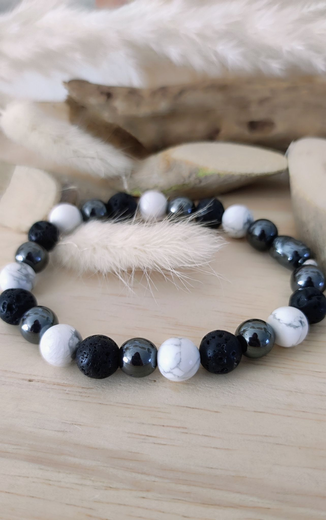 Bracelet "Sérénité" Bouddha, Howlite, Pierre de lave et Hématite